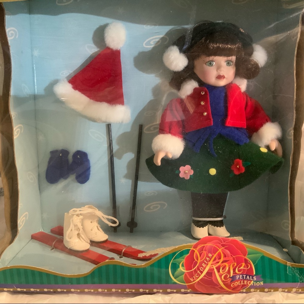 SKIING DOLL PORCELAIN XMAS WINTER DRESS VINTAGE SET